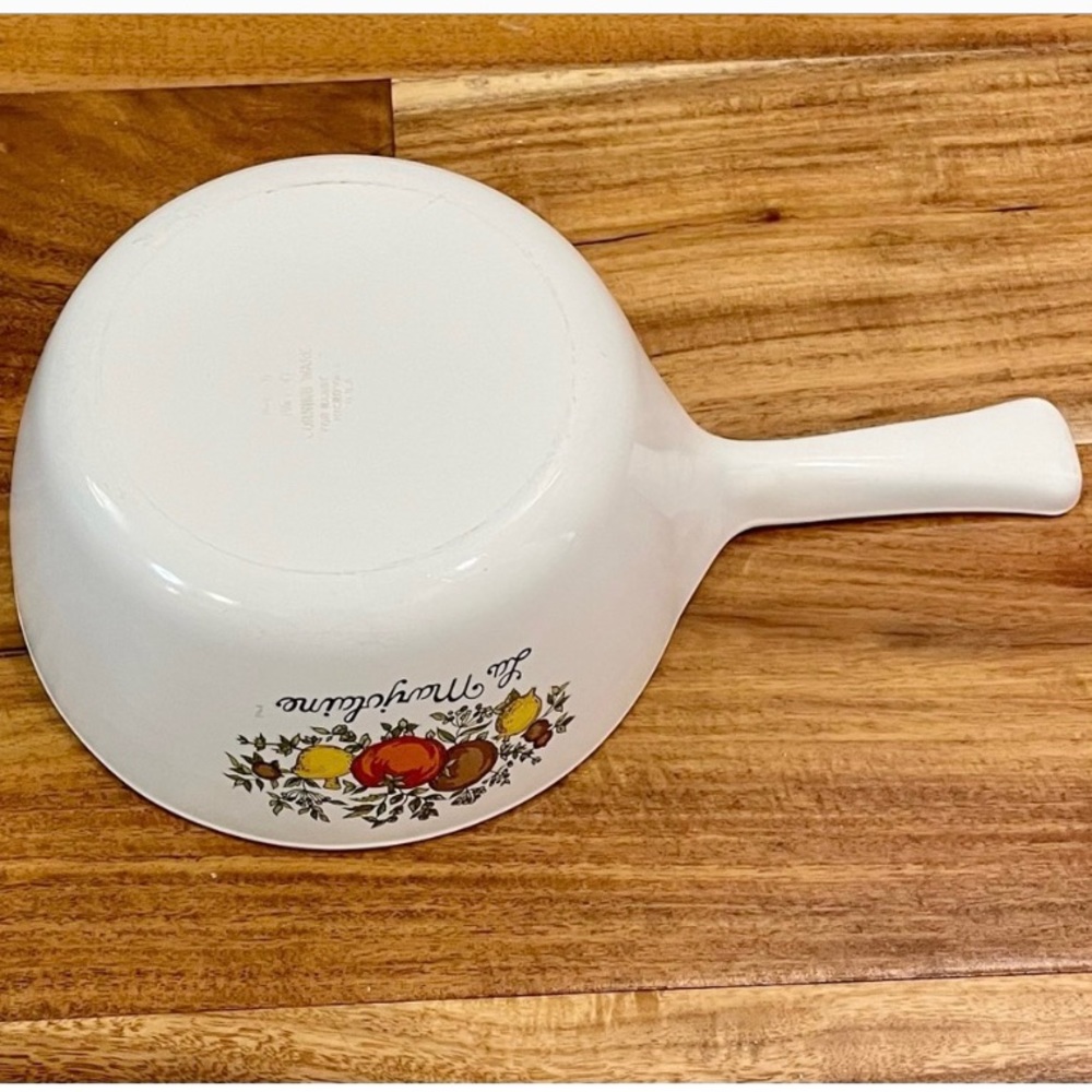 Rare 1970 Pyrex - Picture 2 of 4